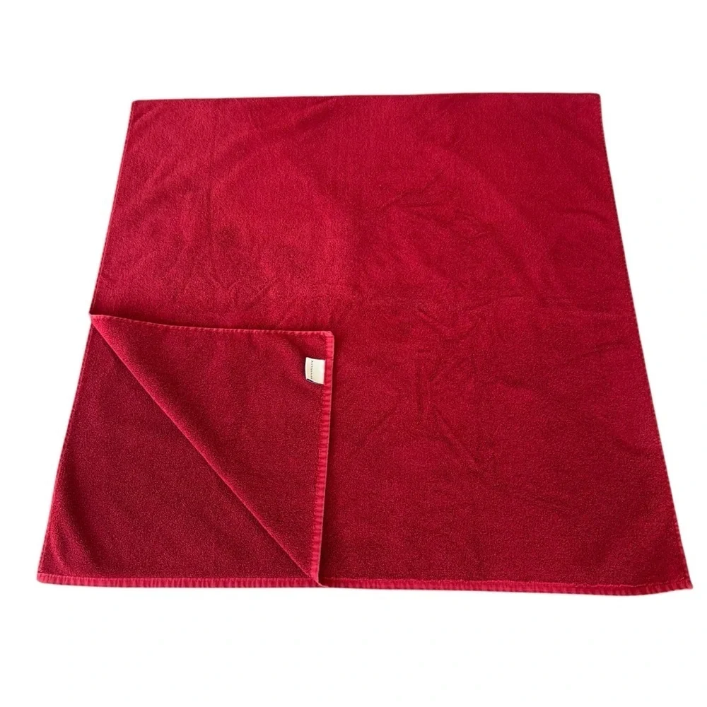 Pottery Barn Oversized Bath Sheet Towel Ruby Red 100% Cotton Brazil 37x77 NICE!